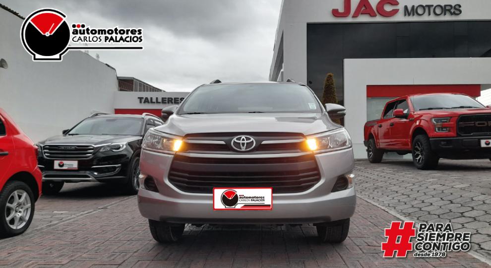 Toyota Innova 2018 Ambato