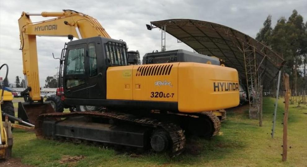 Hyundai R220LC-9S 2008 Sangolqui