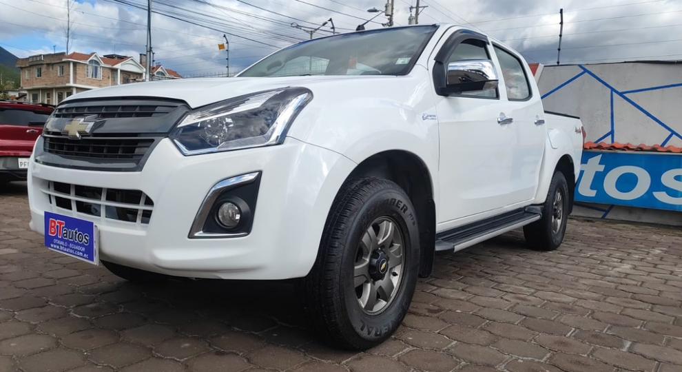 Chevrolet D-MAX CRDI FULL AC 3.0 CD 4X4 TM DIESEL 2019 Otavalo