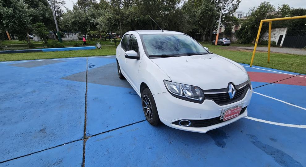 Renault Logan 2017 Quito