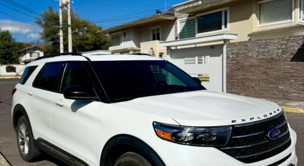 Ford Explorer XLT 2021 Quito