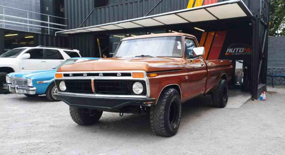 Ford F250 1977 Quito