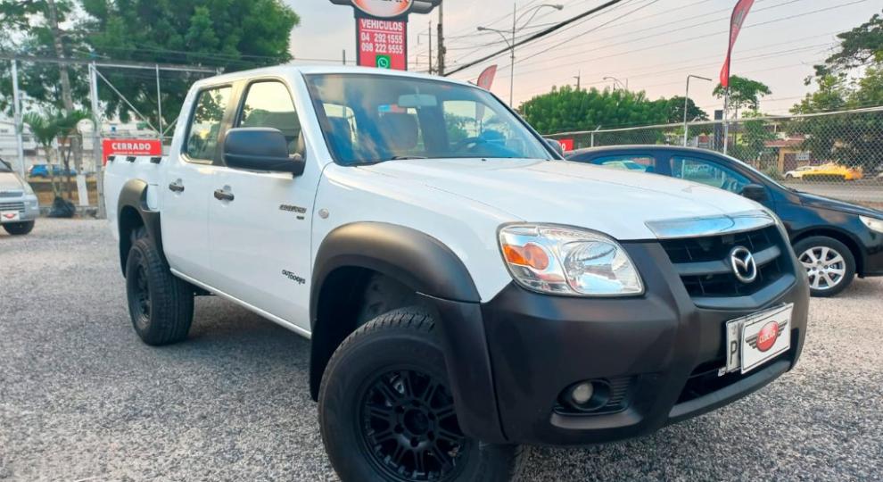 Mazda BT 50 Outdoors 2014 Guayaquil