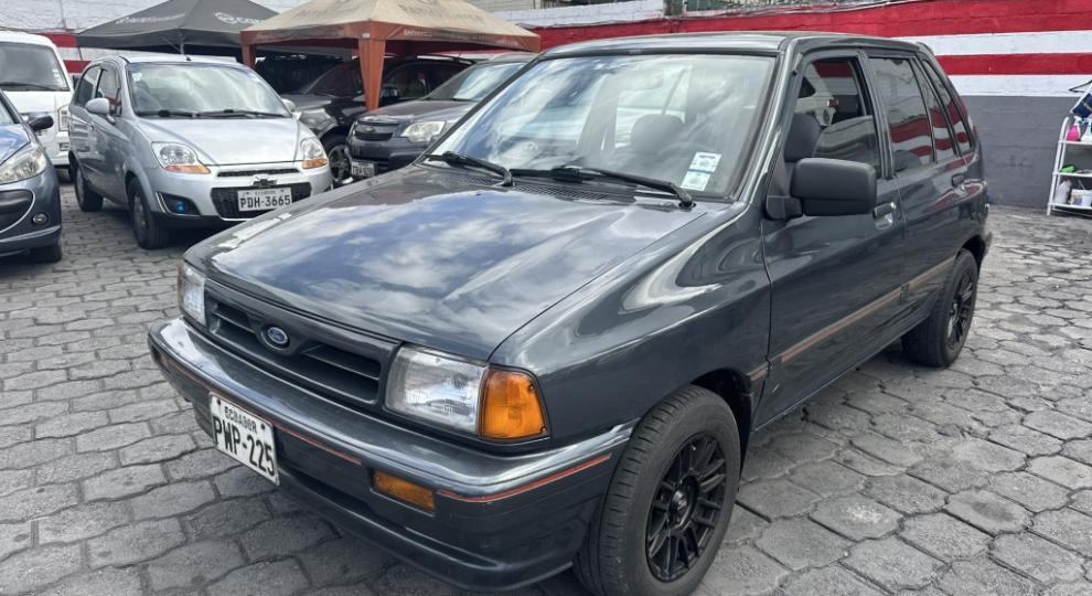 Ford Festiva 1999 Quito