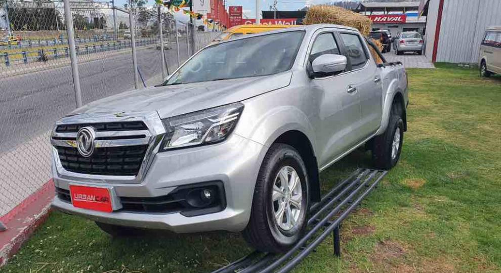 DongFeng NEW RICH 6 4X2 GASOLINA 2023 Quito