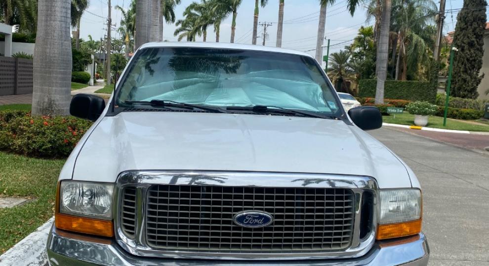 Ford Excursion 2001 Samborondón