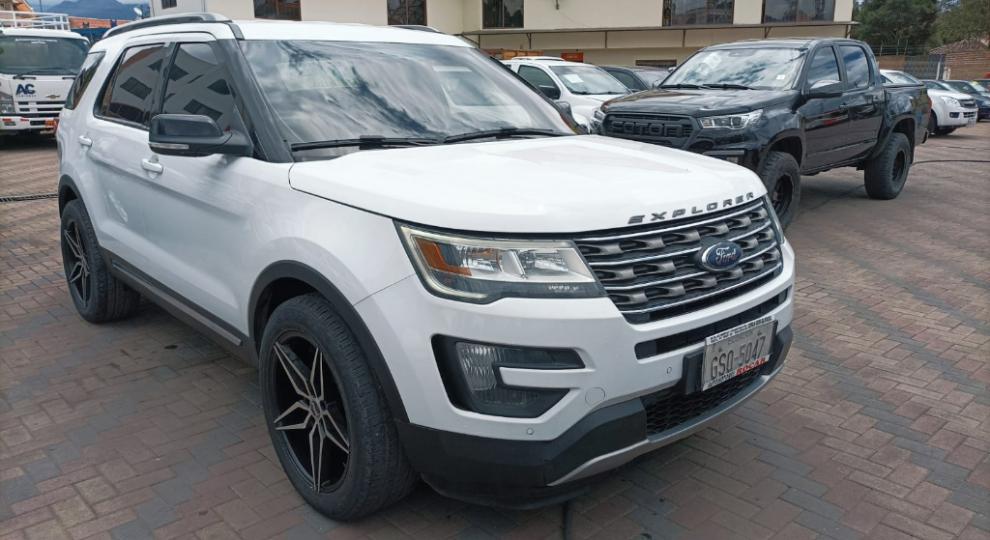 Ford Explorer XLT 2016 Cuenca