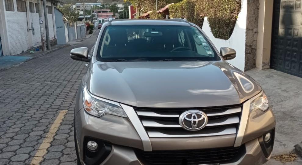 Toyota Fortuner 2.7 2019 Quito