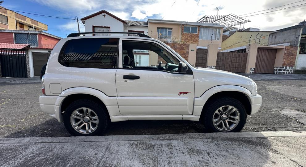 Chevrolet Grand Vitara 3P Sport 2015 Quito