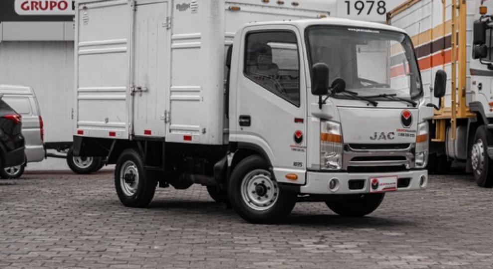 JAC HFC 1035 KD 2023 Ambato