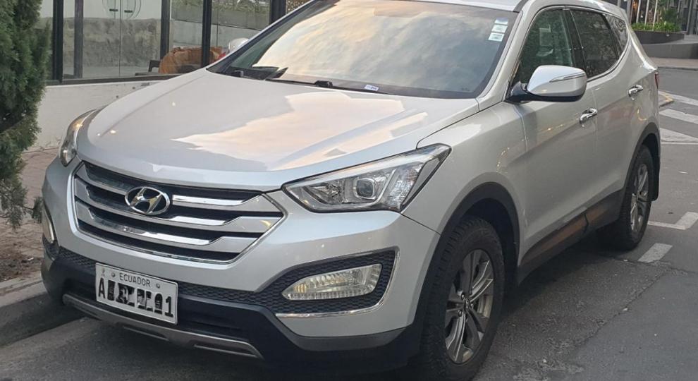 Hyundai Santa Fe 4x2 2014 Quito