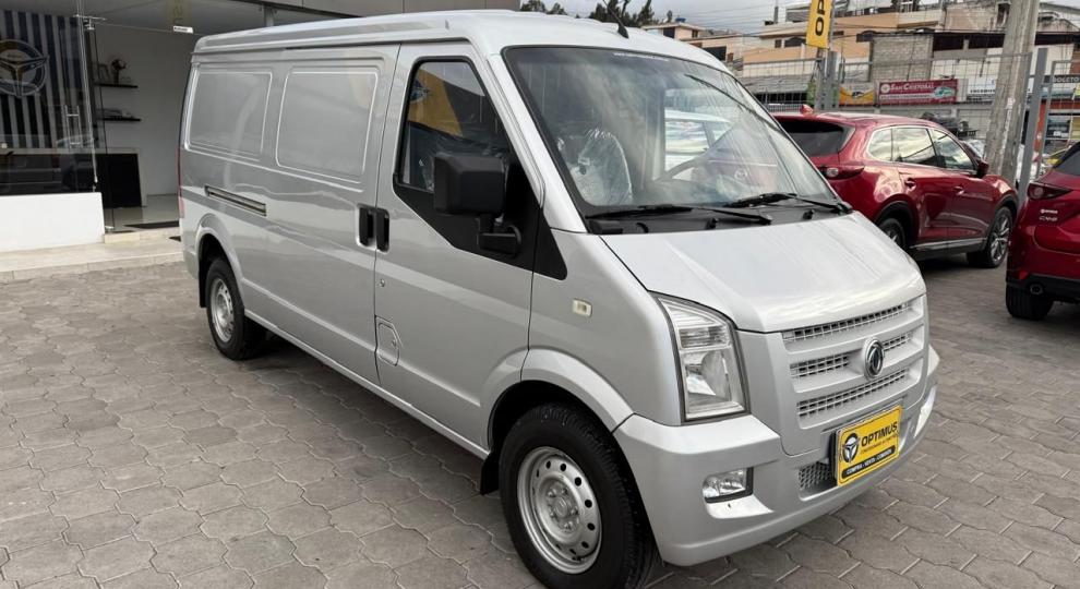 DFSK C35 2022 Ambato