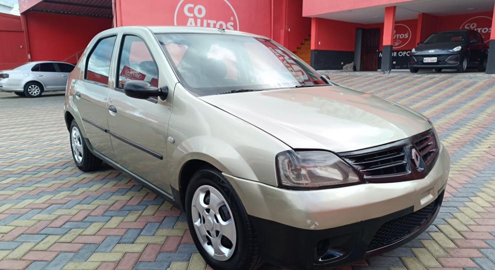 Renault LOGAN EXPRESSION 1.6 2009 Quito