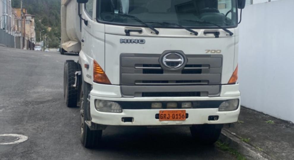 Hino 700 2009 Loja