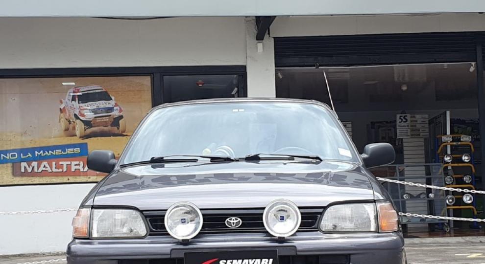 Toyota Starlet 1990 Latacunga