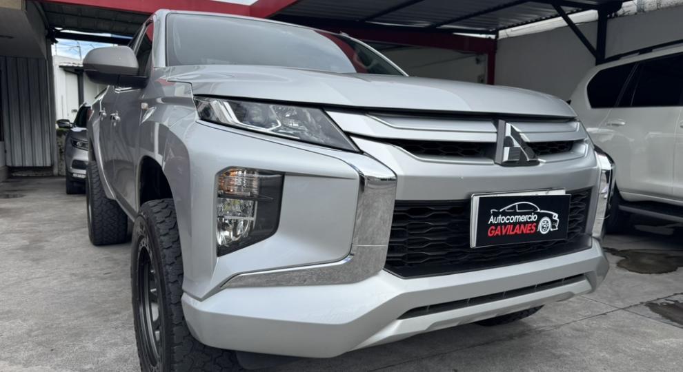 Mitsubishi L200 2020 Ambato