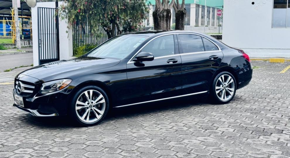 Mercedes Benz C300 2017 Quito