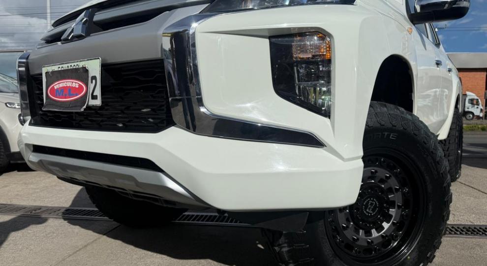 Mitsubishi L200 2023 Cuenca