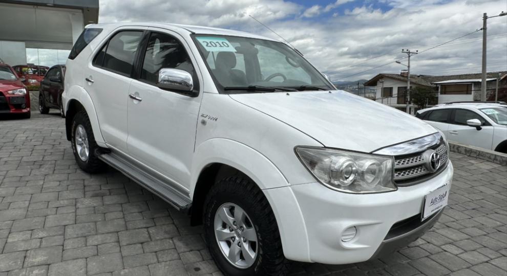 Toyota Fortuner 2.7 2010 Cuenca