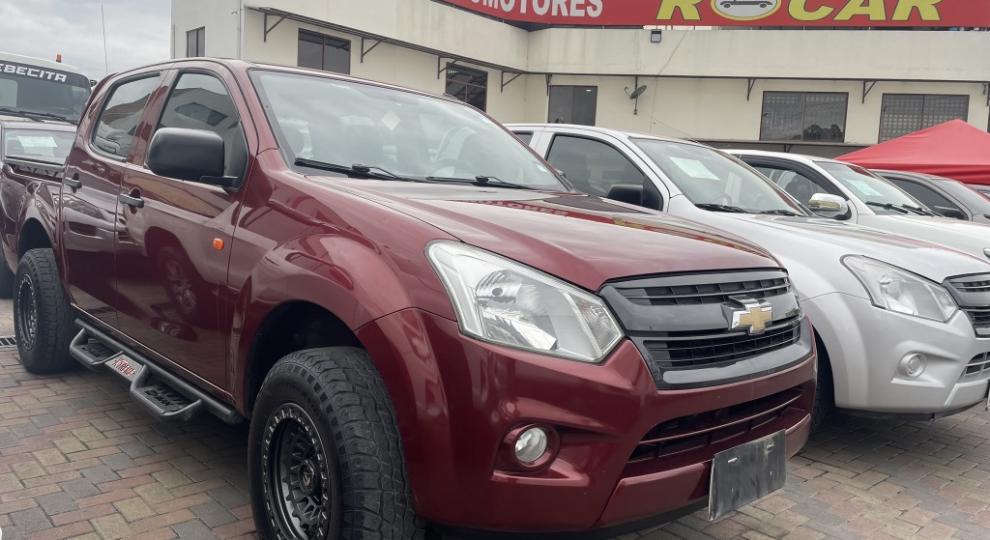 Chevrolet D-MAX CRDI 2.5 CD 4X2 TM DIESEL 2021 Cuenca
