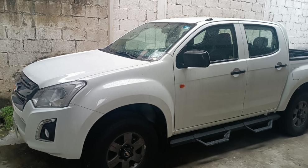 Chevrolet D-MAX CRDI 2.5 CD 4X2 TM DIESEL 2023 Guayaquil