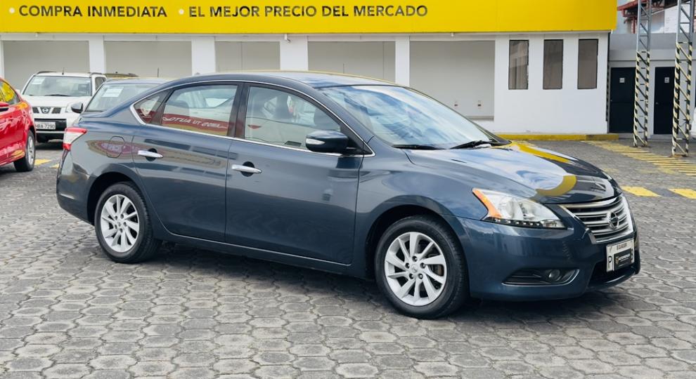 Nissan Sentra Advance AT 2015 Quito