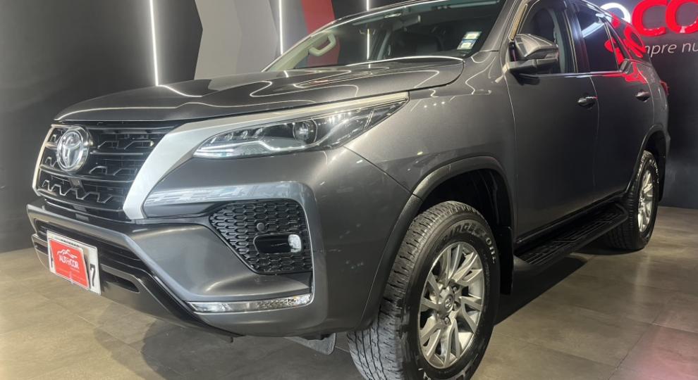 Toyota Fortuner 2.7 2022 Quito