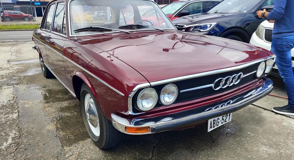 Audi 100 1974 Cuenca