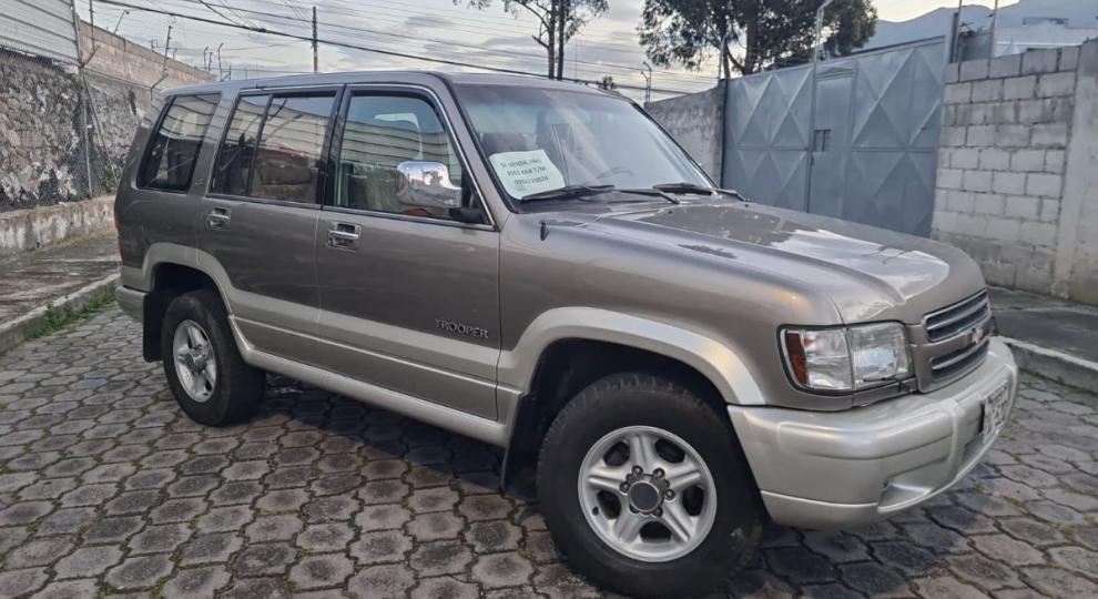 Chevrolet Trooper 5P 2001 Quito