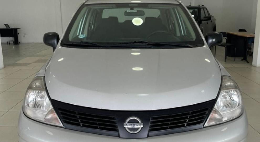 Nissan Tiida 2015 Quito