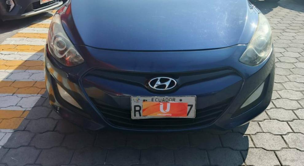 Hyundai i30 2013 Manta