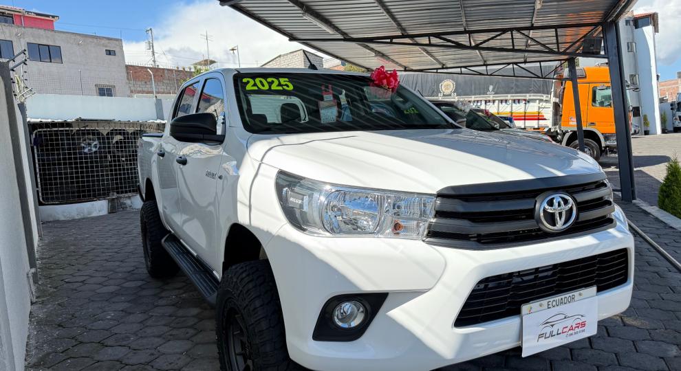 Toyota Hilux 2025 Ambato