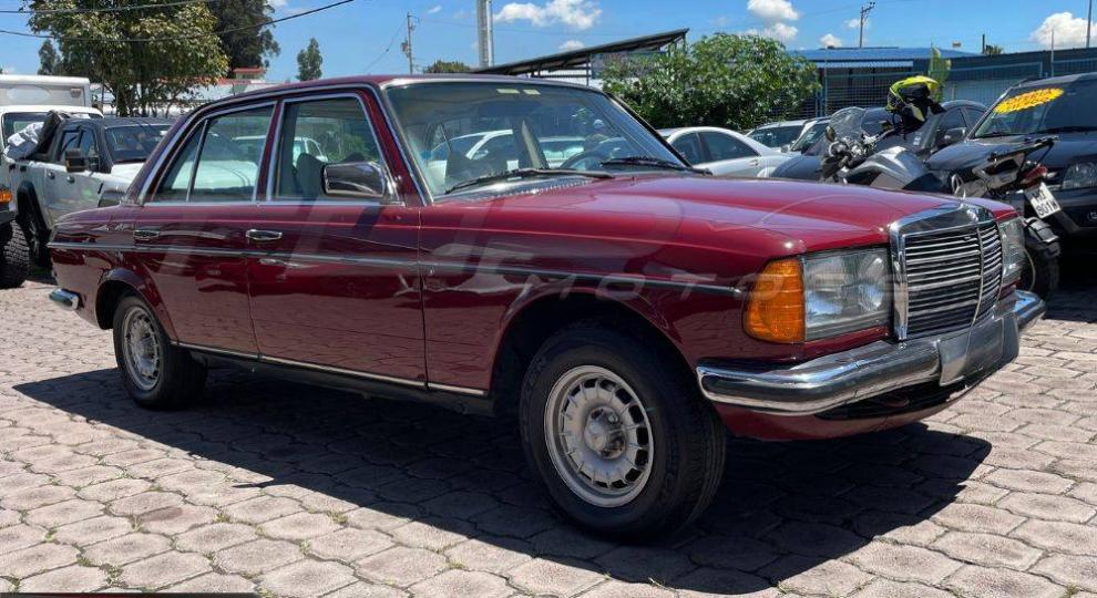Mercedes Benz 280 1978 Quito