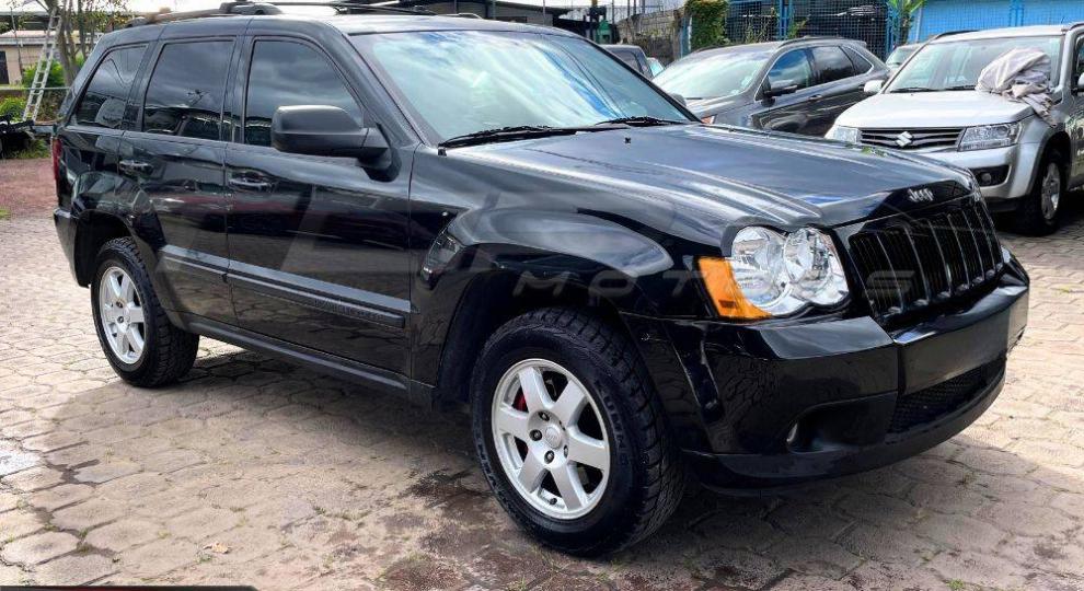 Jeep Cherokee Laredo 2009 Quito