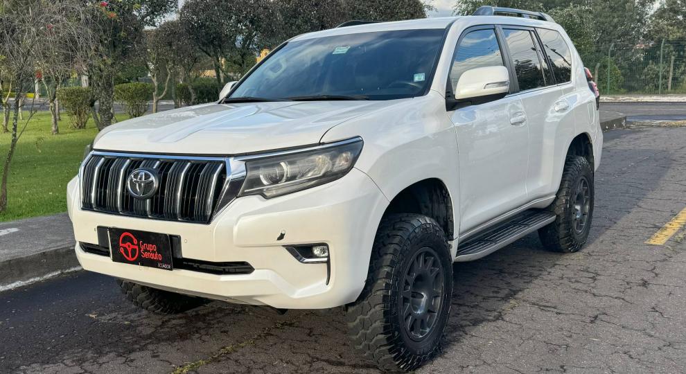 Toyota Land Cruiser Prado VX 2019 Quito