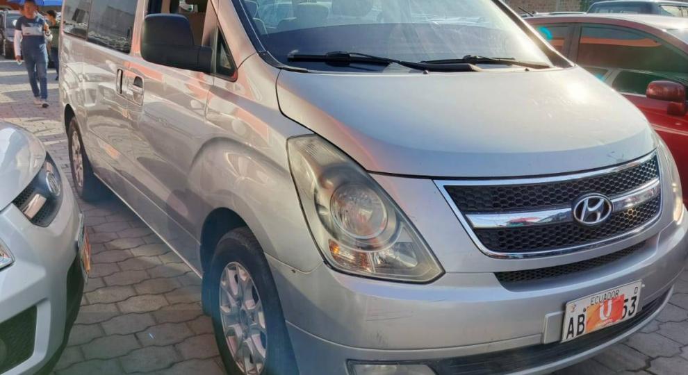 Hyundai H1 12 pasajeros 2015 Manta