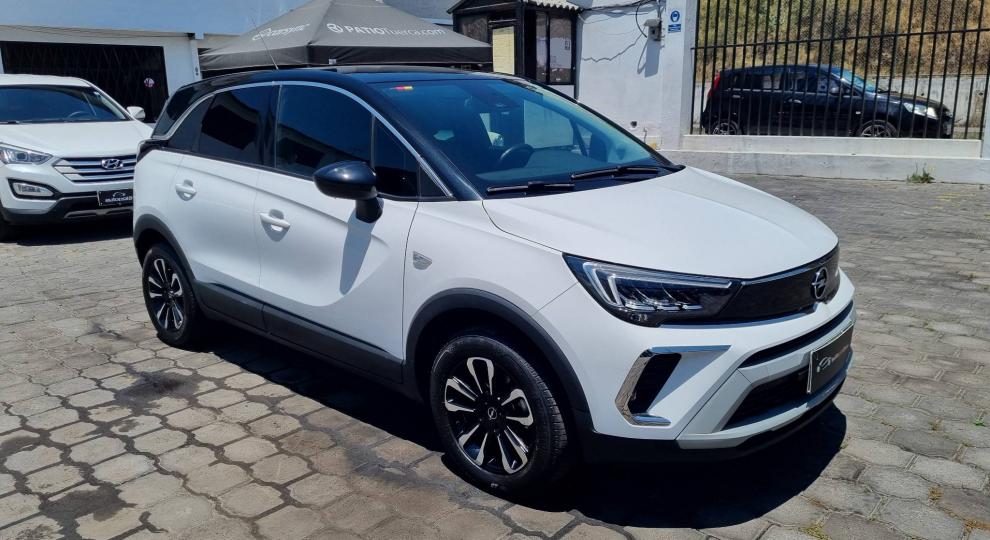 Opel Crossl x innov 2023 Quito
