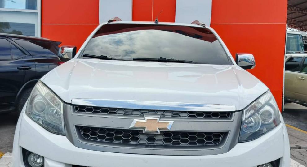 Chevrolet DMAX CRDI PREMIER 2018 Manta