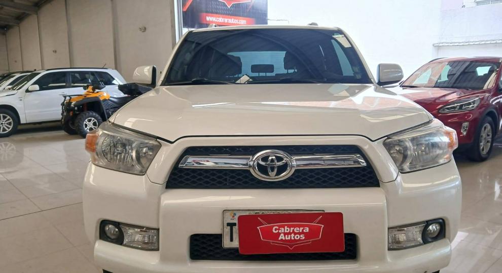 Toyota 4Runner SR5 2013 Quito
