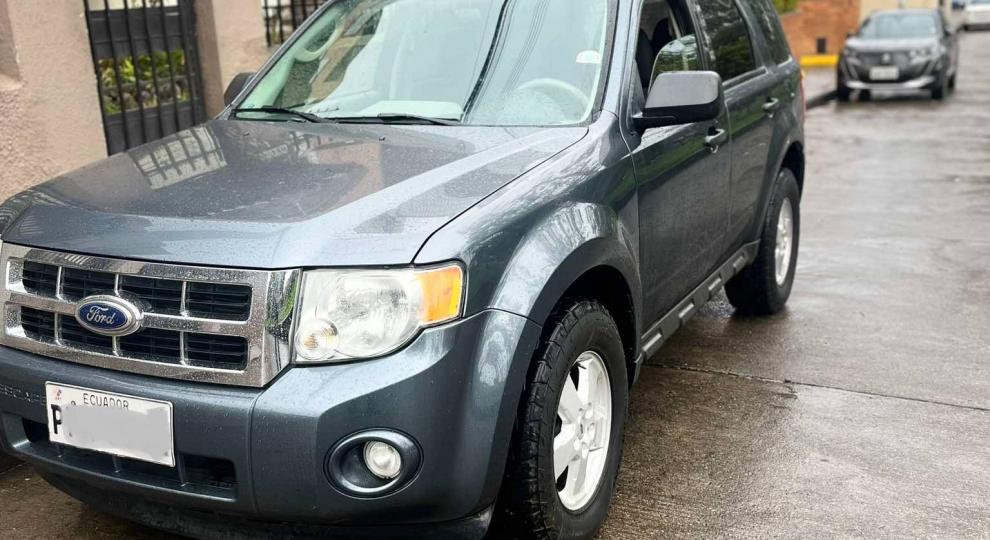 Ford ESCAPE XLS 2012 Cuenca