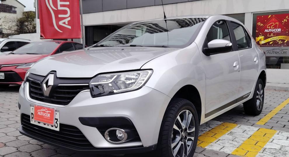 Renault Logan 2024 Quito