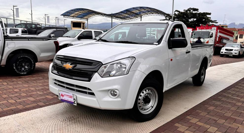 Chevrolet D-MAX 4X2 CS 2025 Ambato