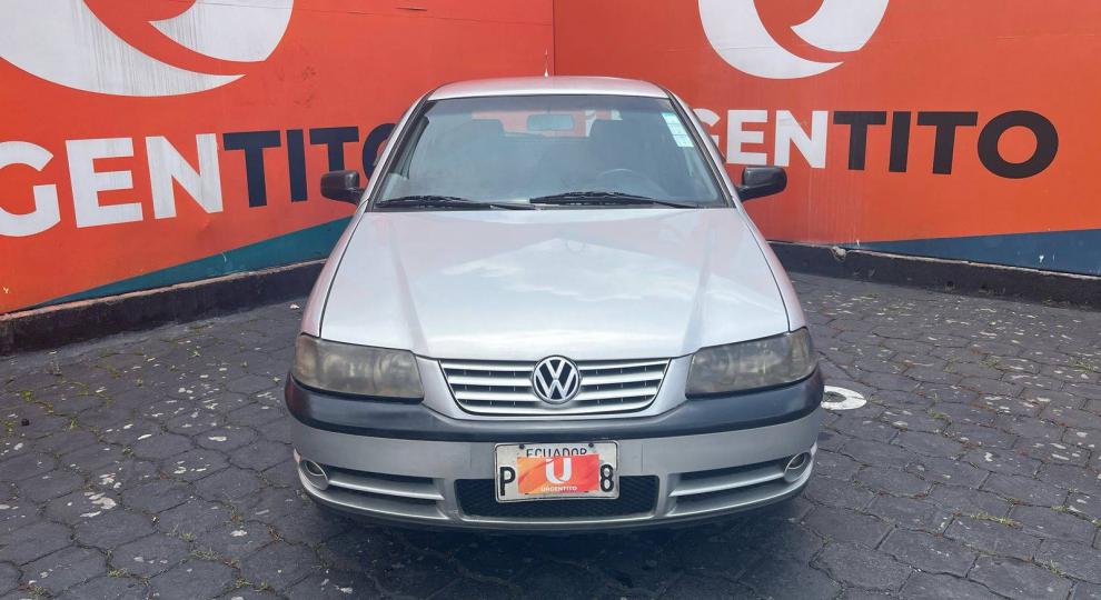 Volkswagen Gol Confortline 1.8 2003 Quito