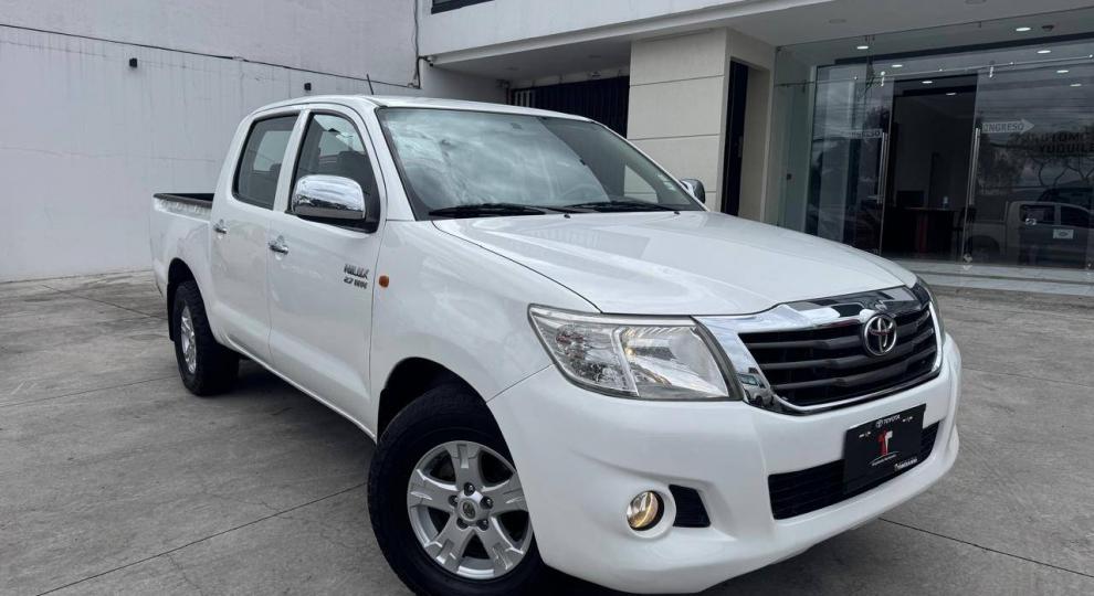 Toyota Hilux CD 4x2 2013 Cuenca
