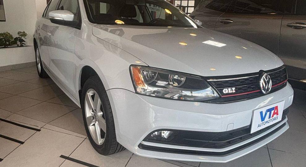 Volkswagen New Jetta 2018 Ambato