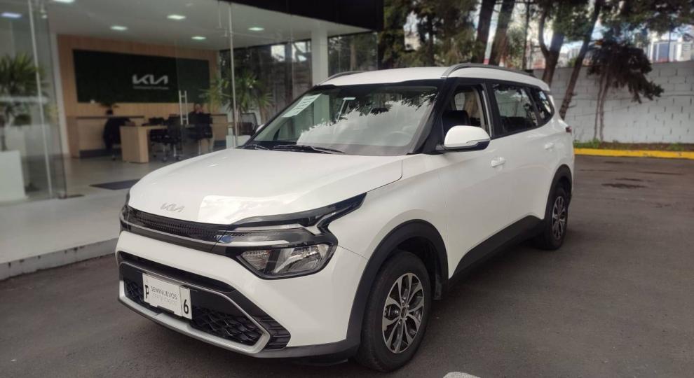 Kia Carens 2023 Quito