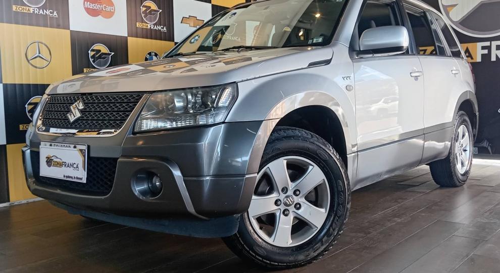 Suzuki Grand Vitara SZ 2.4 2014 Quito