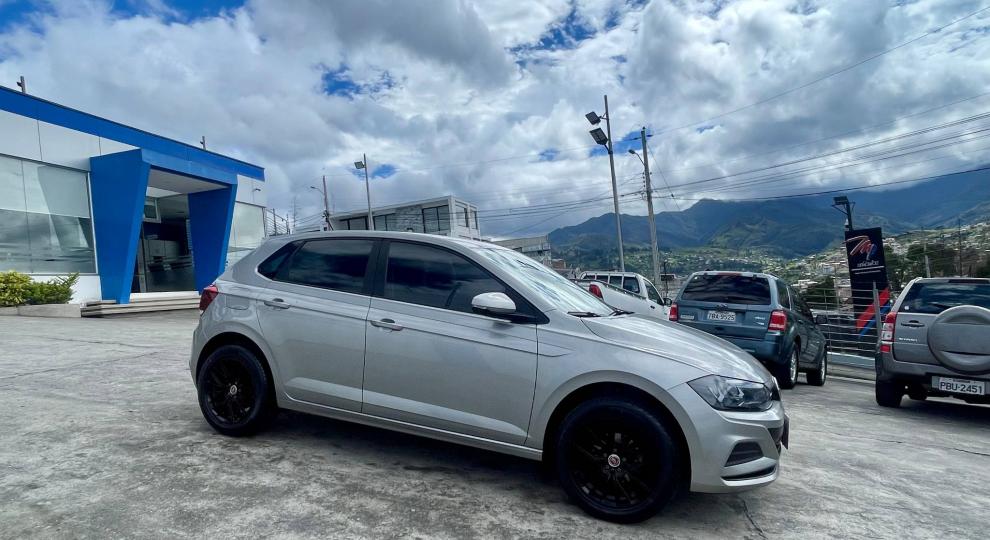 Volkswagen Polo Trendline 2022 Loja