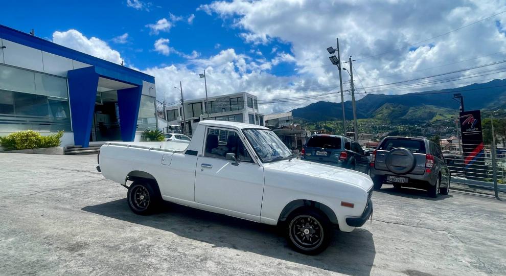 Datsun 1200 1999 Loja