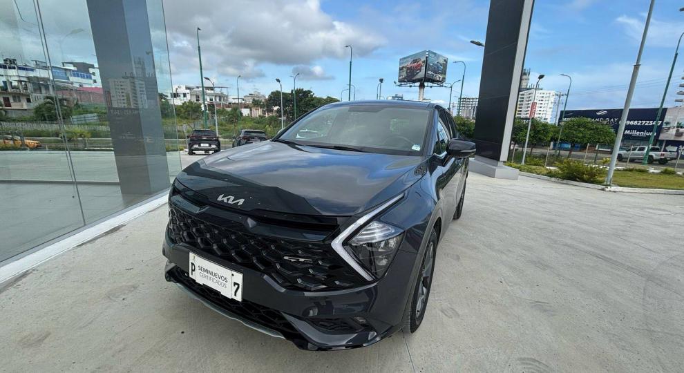 Kia SPORTAGE GT LINE AT 2024 Quito